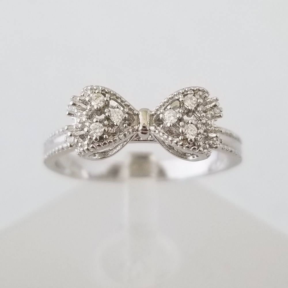 Sterling Silver Bow Ring